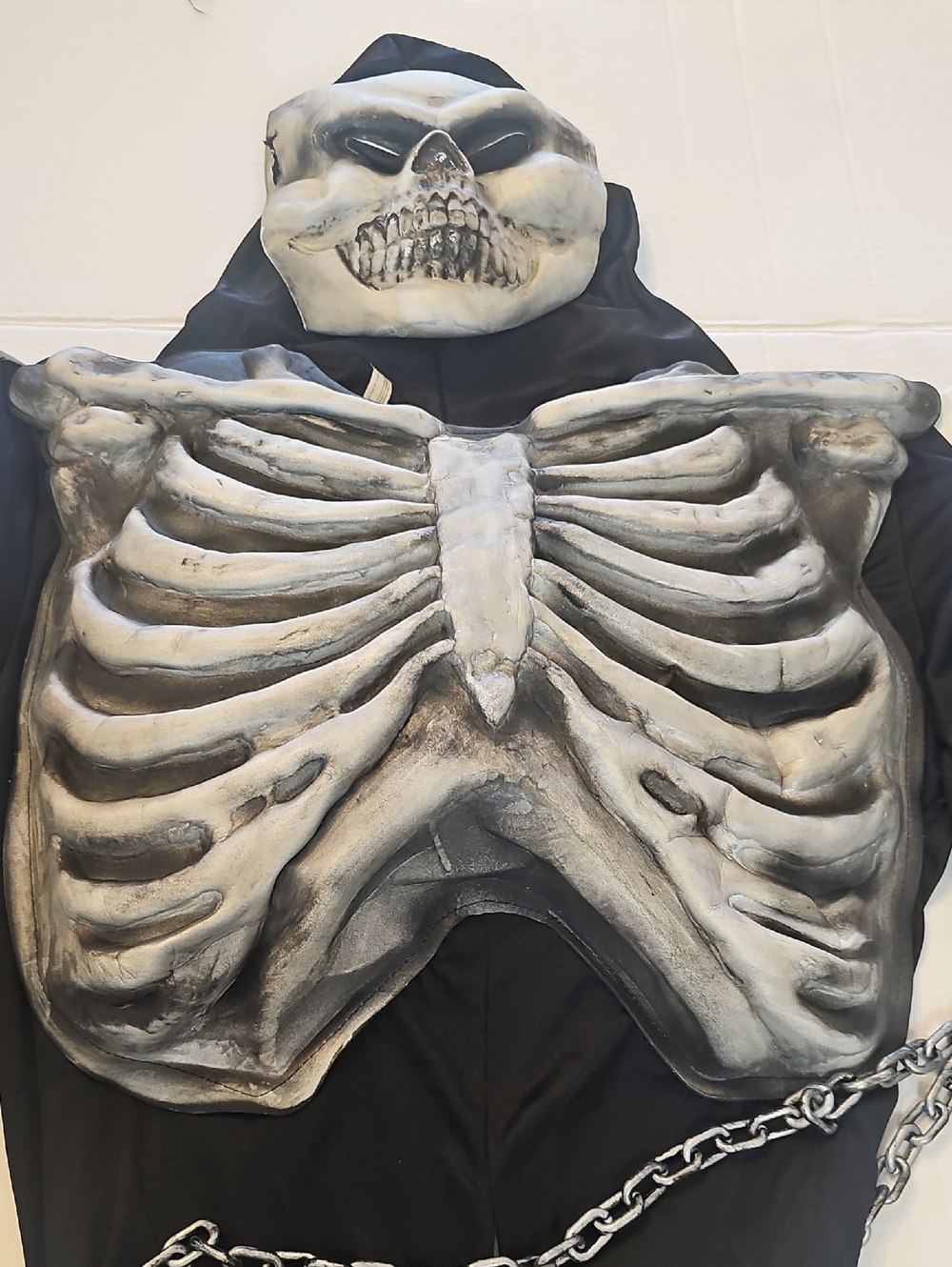 Men's Halloween Black Skeleton  Costume with White/Grey Bones